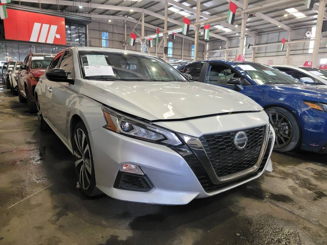 2019 NISSAN ALTIMA — 115912 Miles — Lot 8KN321262 — Main - Marhaba Auctions Used Cars - Image 4