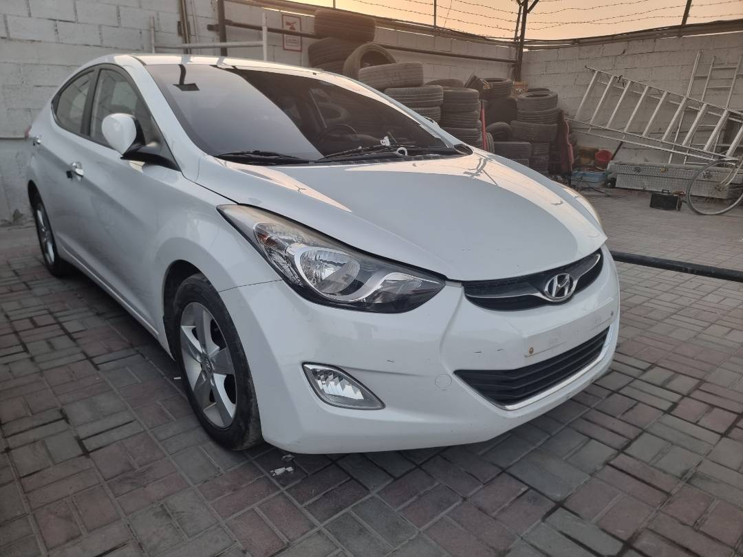 2011 HYUNDAI AVANTE — 205683 KM — Lot 075540 — Ind. 12 - Marhaba Auctions Used Cars - Image 3