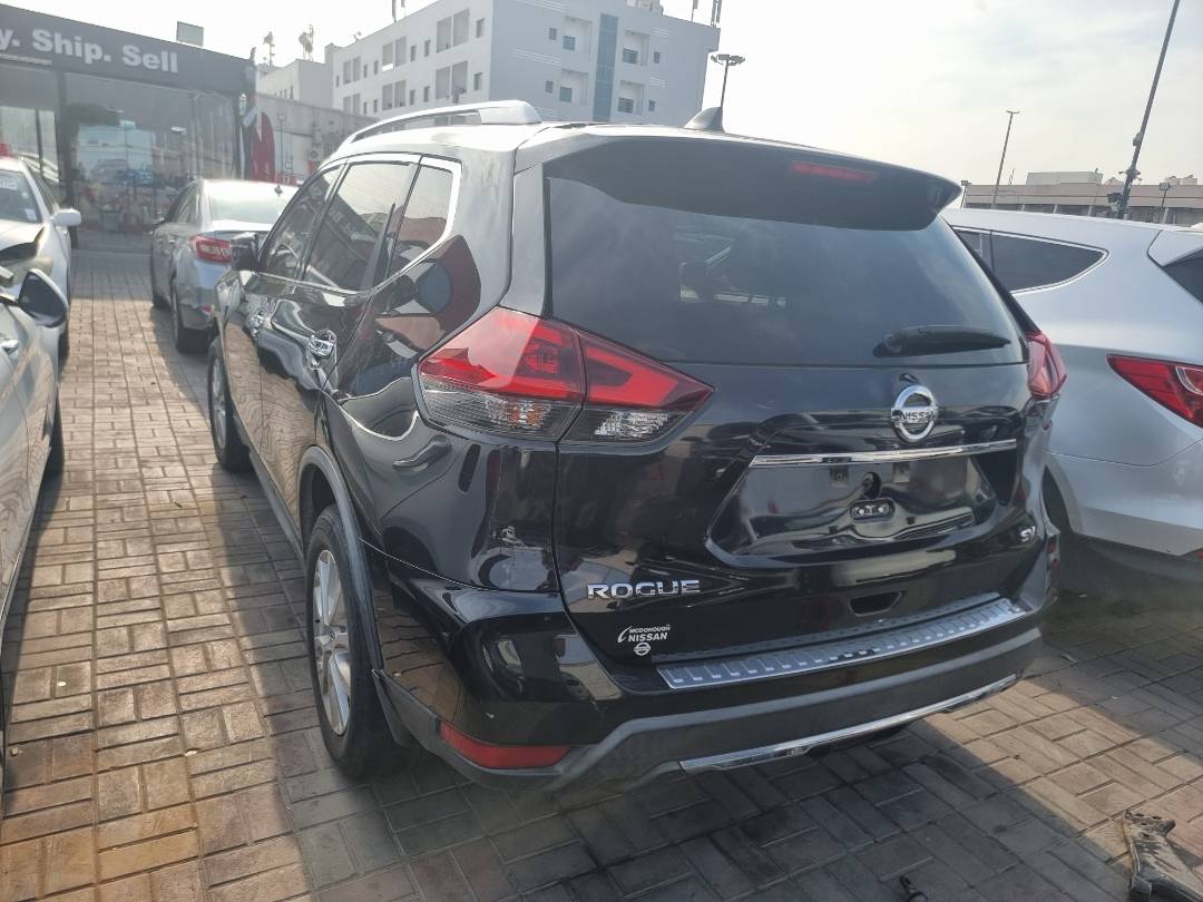 NISSAN ROGUE 2018 - Marhaba Auction Used Cars - Image 5