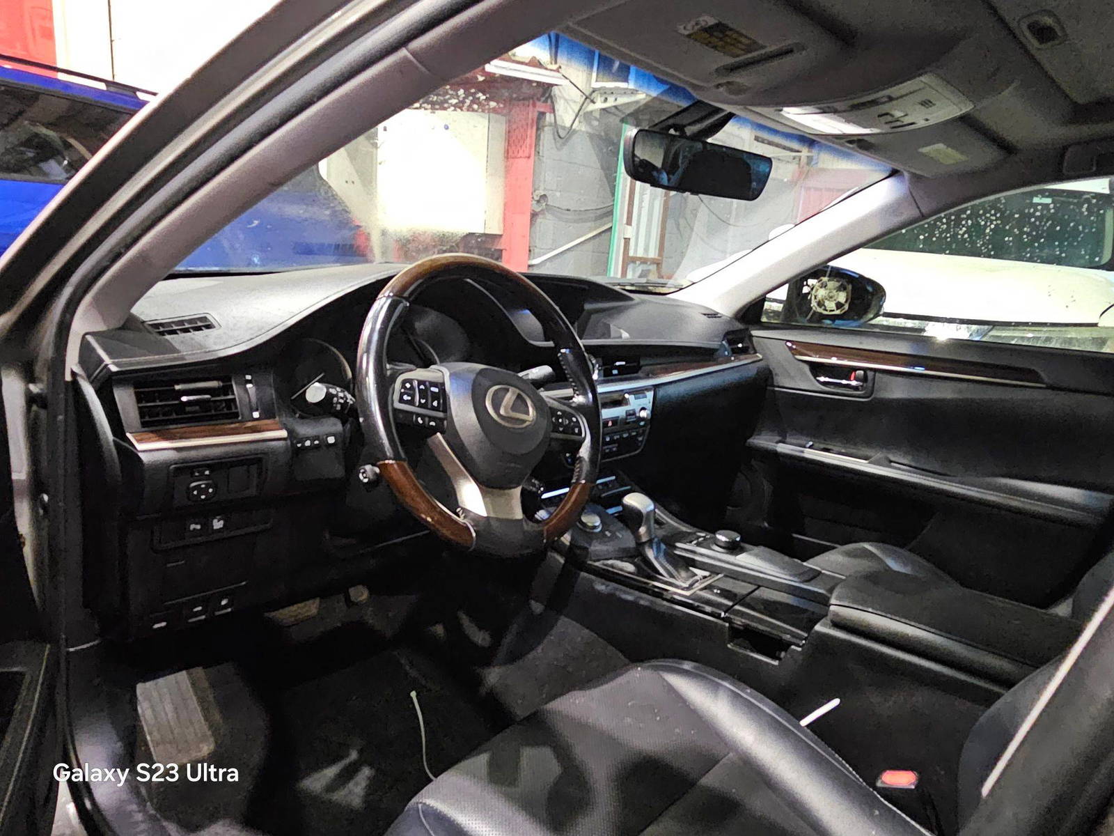2016 LEXUS ES 350 — 124959 Miles — Lot 2226161 — Main - Marhaba Auctions Used Cars - Image 8