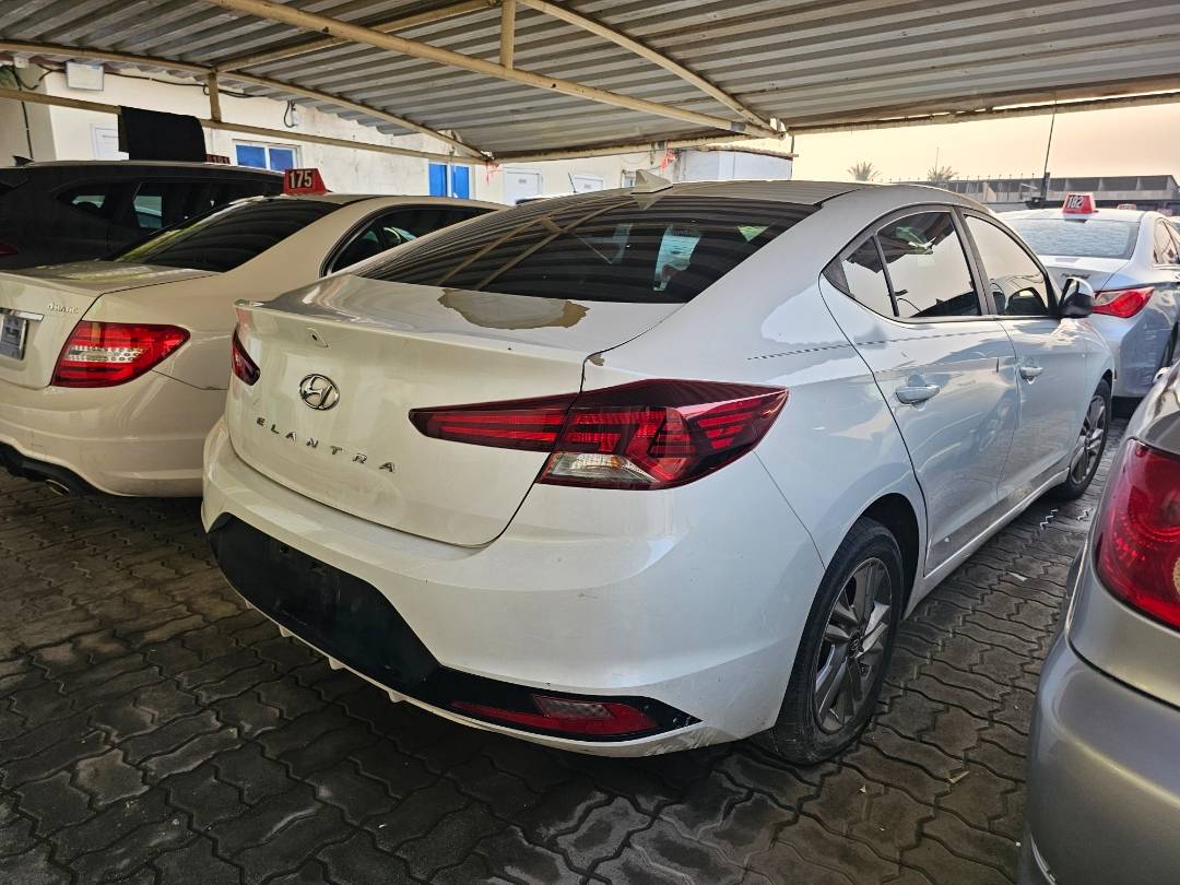2019 HYUNDAI ELANTRA — 126032 Miles — Lot 3328036 — Ind. 12 - Marhaba Auctions Used Cars - Image 3