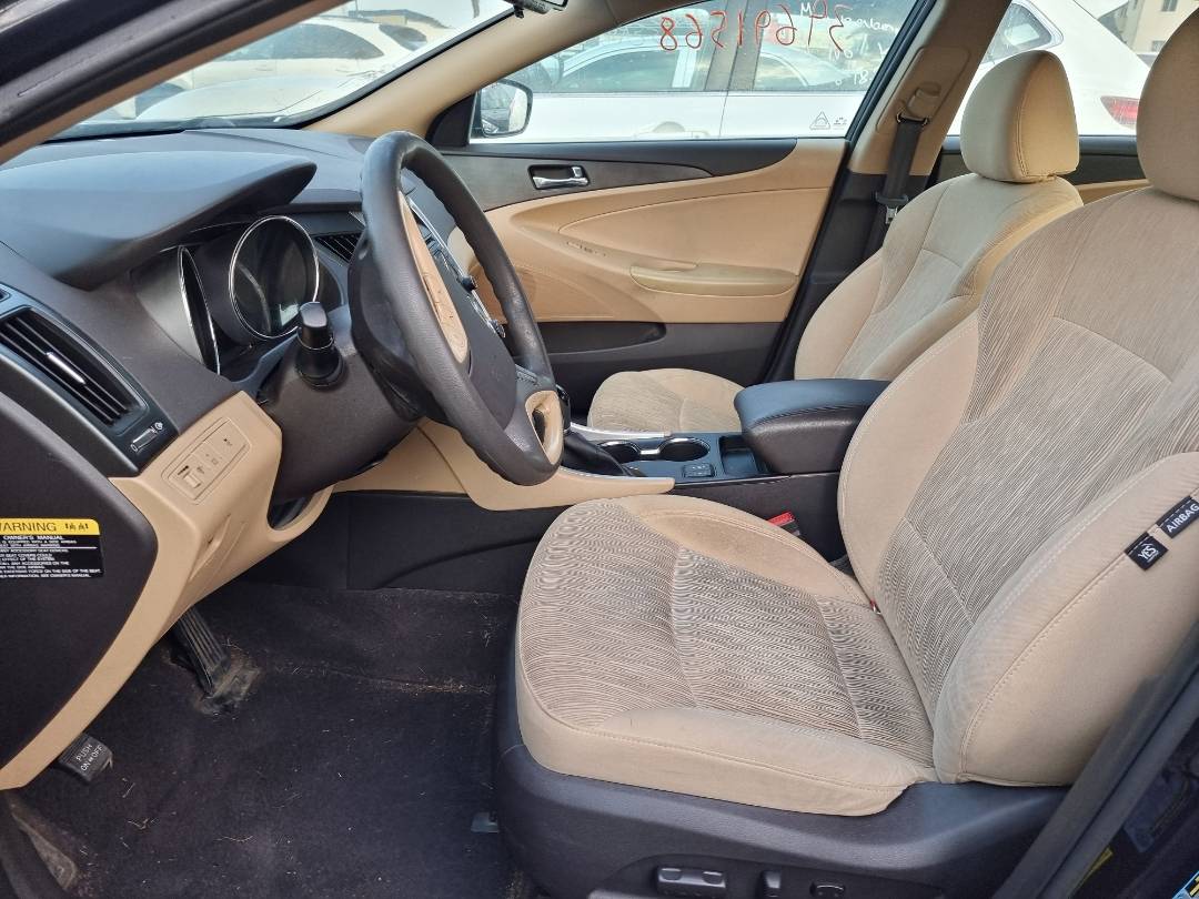 2013 HYUNDAI SONATA — 159941 Miles — Lot 125487 — Souq - Marhaba Auctions Used Cars - Image 6