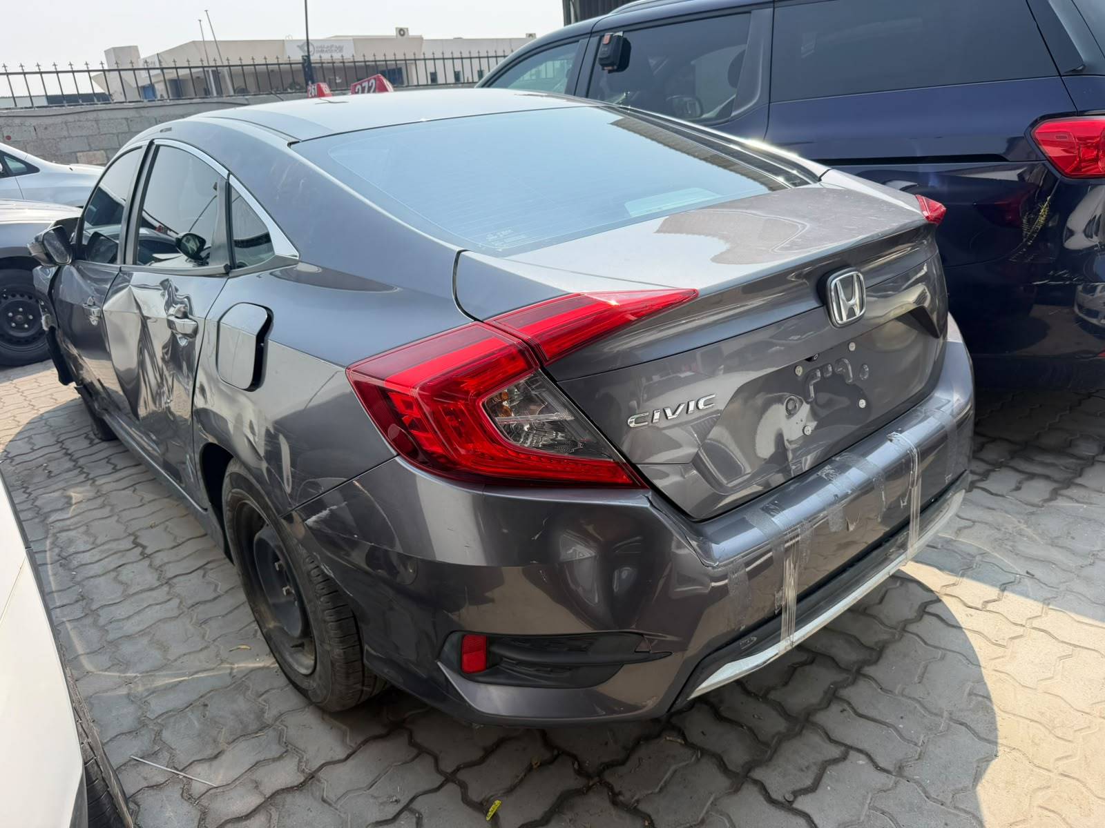 2019 HONDA CIVIC — sold — 118906 Miles — Lot KH541403 — Main - Marhaba Auctions Used Cars - Image 5