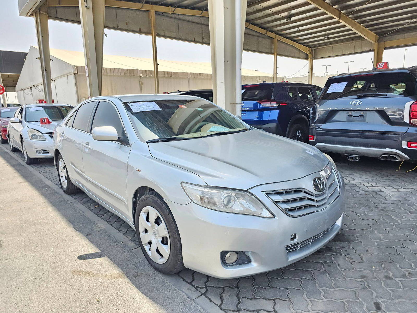 2011 TOYOTA CAMRY — 414325 KM — Lot X668599 — Souq - Marhaba Auctions Used Cars - Image 5