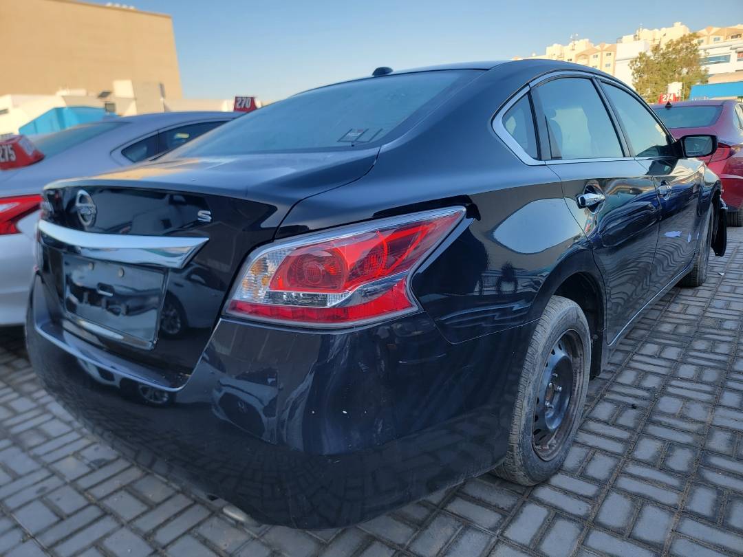 2015 NISSAN ALTIMA — 139092 Miles — Lot 35995843 - Marhaba Auctions Used Cars - Image 4