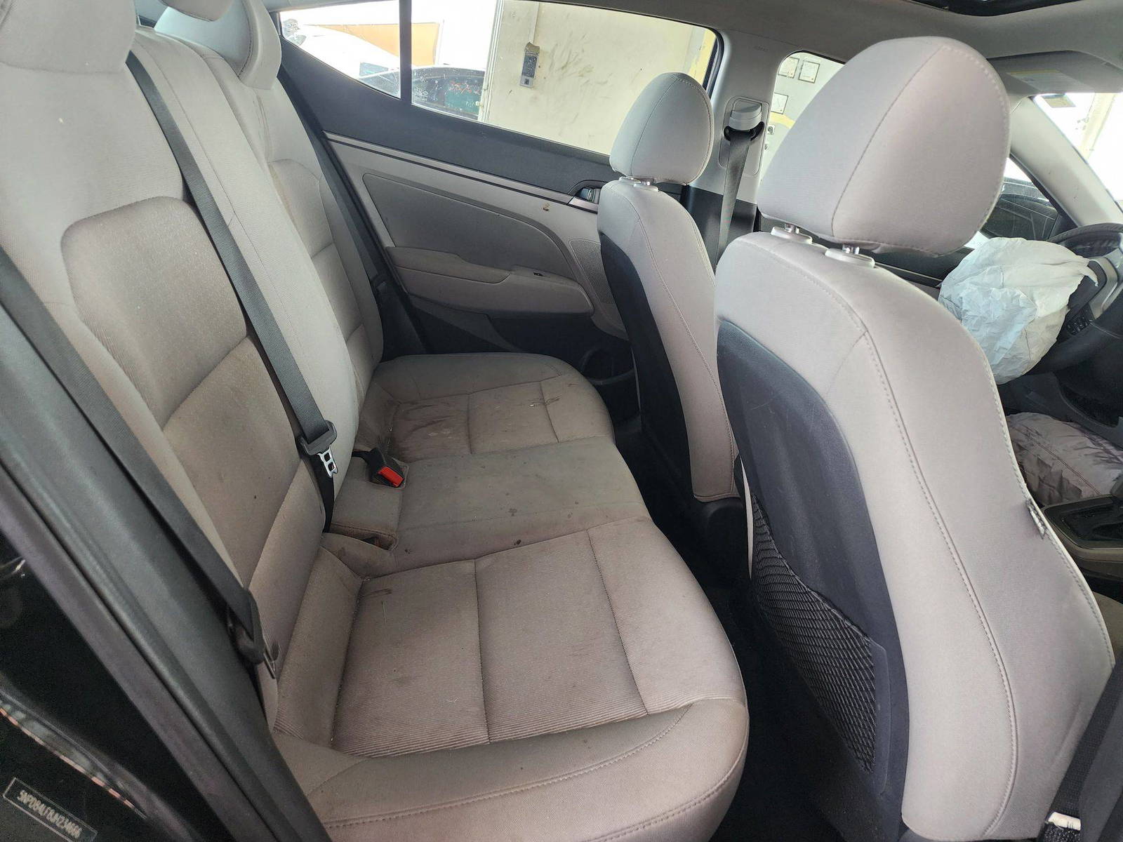 2018 HYUNDAI ELANTRA — 96414 Miles — Lot 38378163 — Souq - Marhaba Auctions Used Cars - Image 11