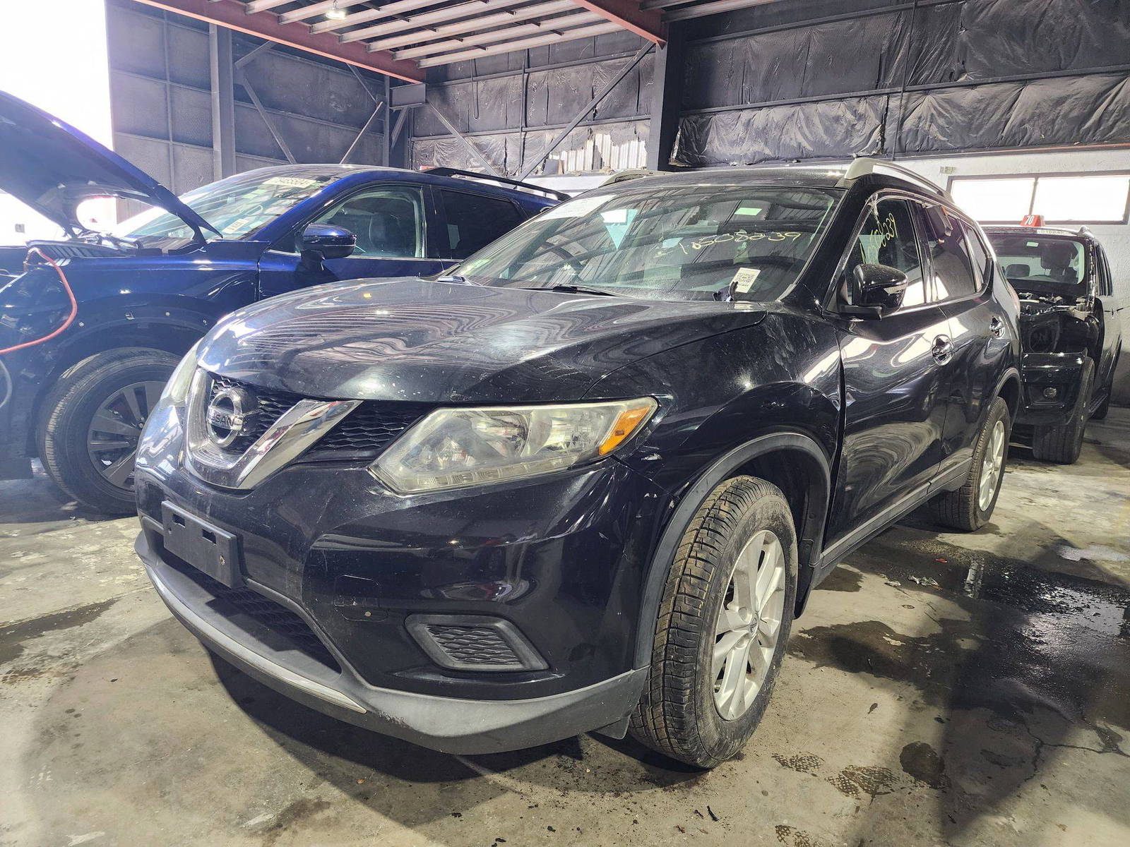 2015 NISSAN ROGUE — 158008 Miles — Lot 873220 — Al Quoz - Marhaba Auctions Used Cars - Image 4