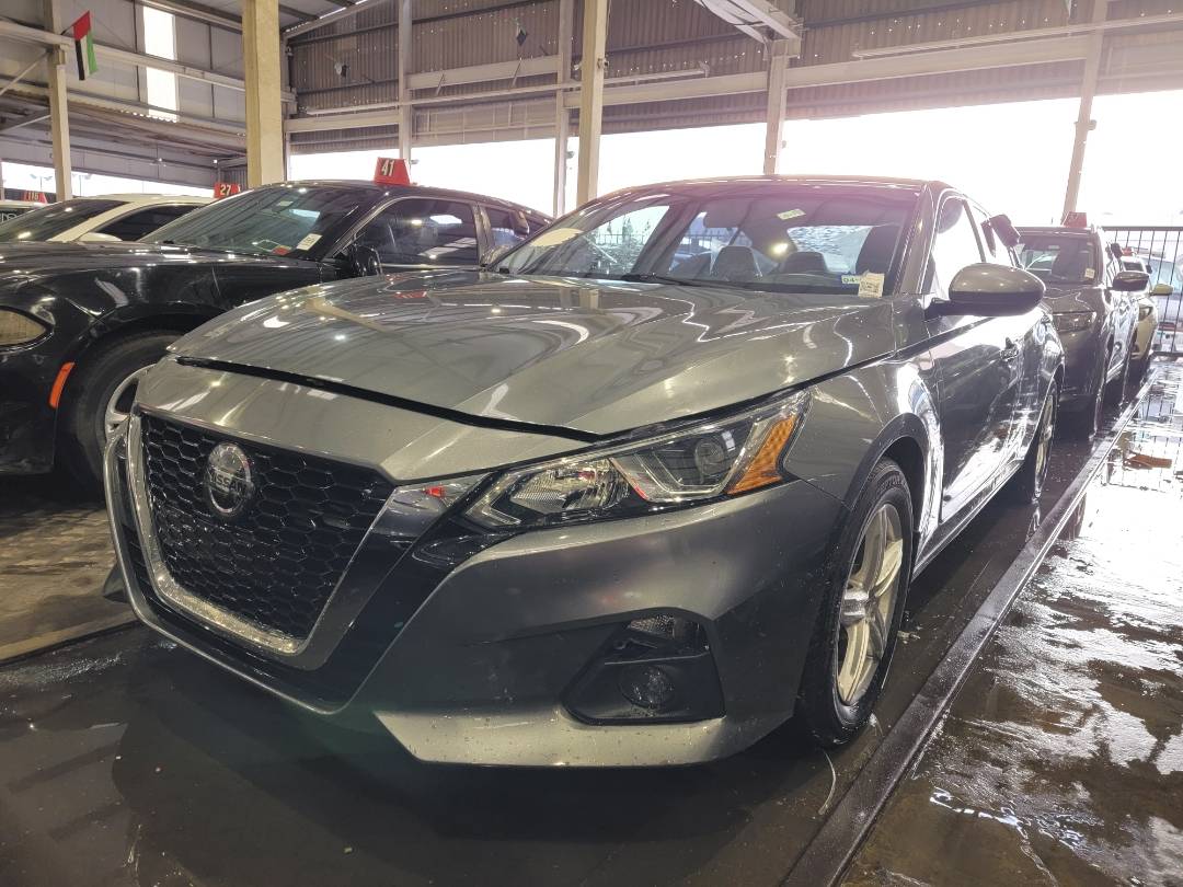 2019 NISSAN ALTIMA — 179921 Miles — Lot 4KC142066 — Main - Marhaba Auctions Used Cars - Image 5