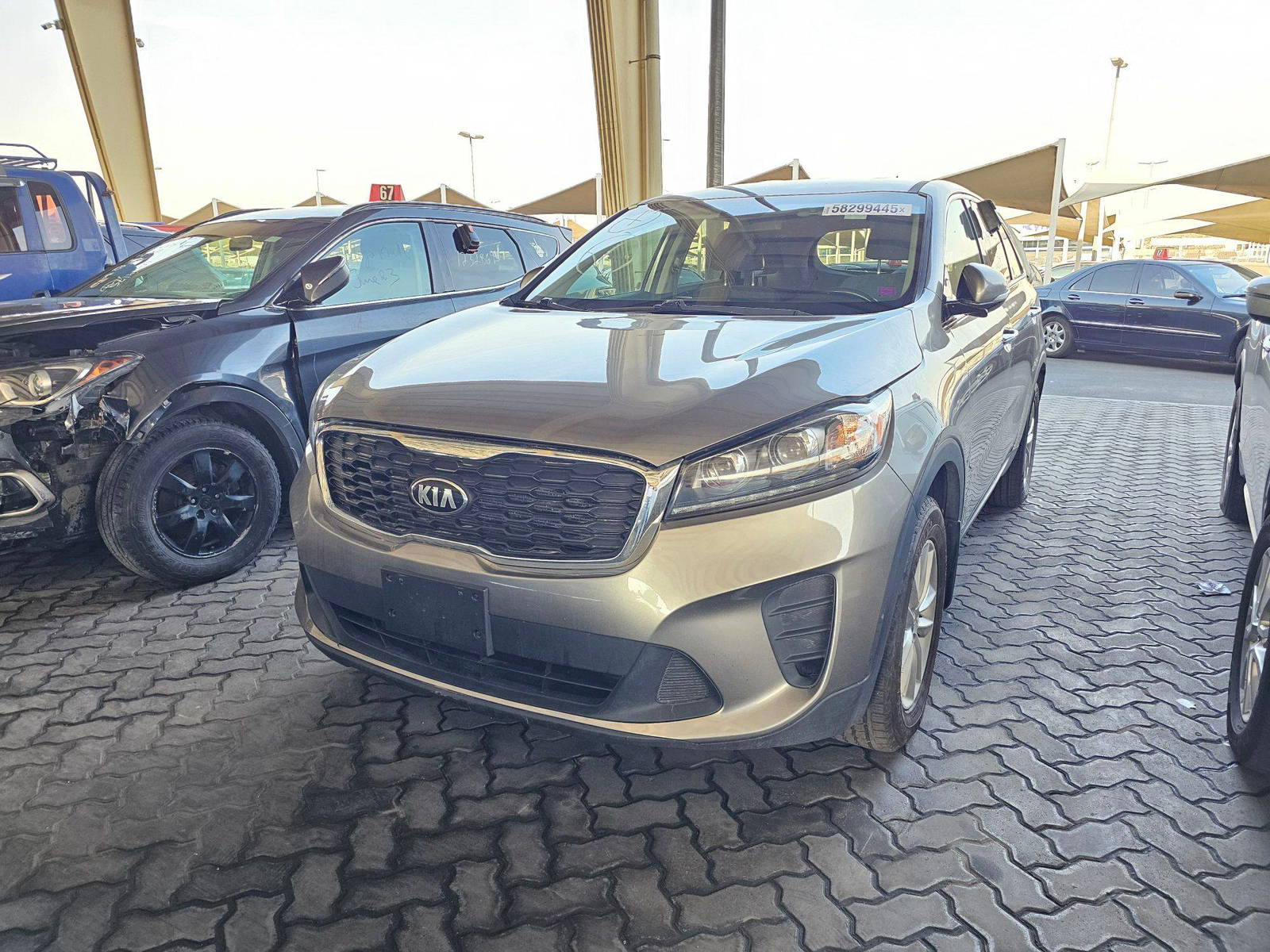 2019 KIA SORENTO — 155581 KM — Lot 58299445 — Souq - Marhaba Auctions Used Cars - Image 6