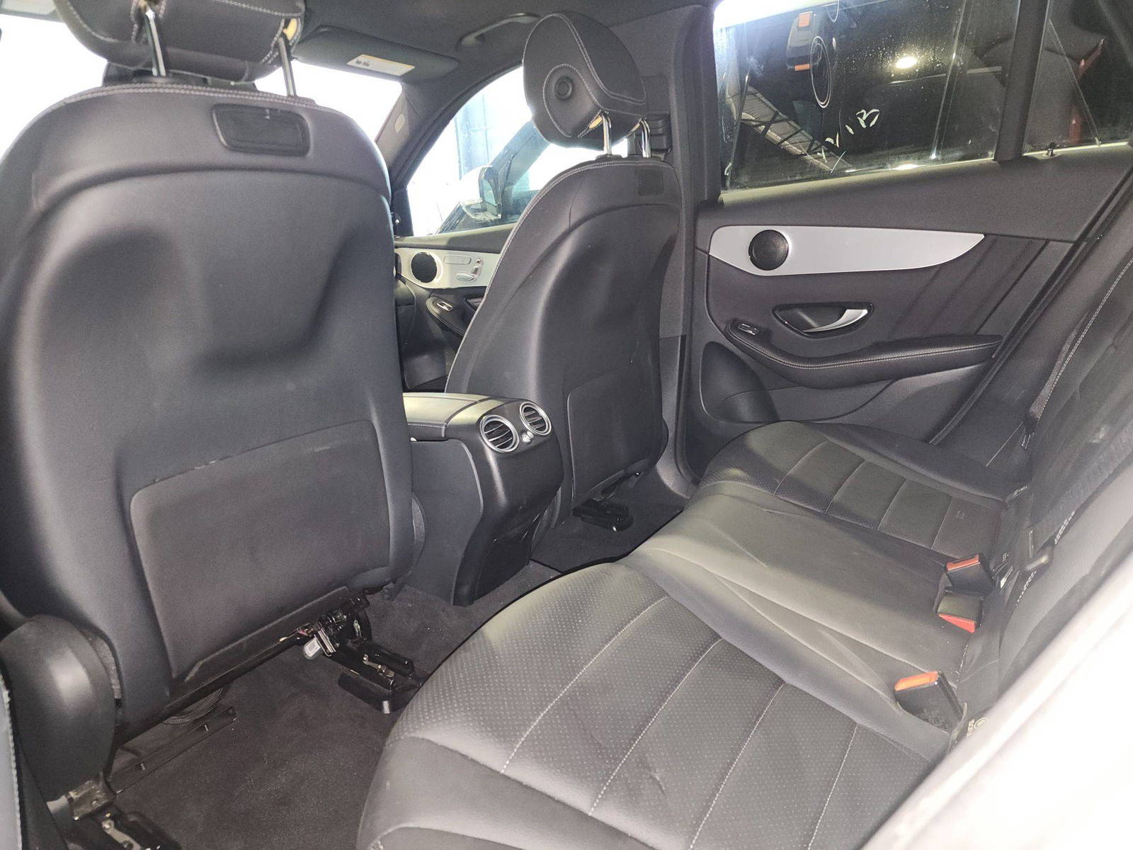 MERCEDES BENZ GLC-300 2019 - Marhaba Auction Used Cars - Image 7