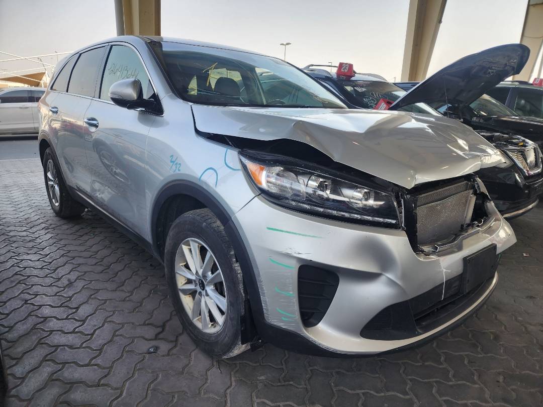 2020 KIA SORENTO — 97134 Miles — Lot 42641364 — Souq - Marhaba Auctions Used Cars - Image 9