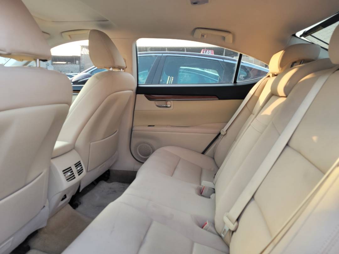 2014 LEXUS ES 300H — 116959 Miles — Lot E2045405 — Main - Marhaba Auctions Used Cars - Image 7