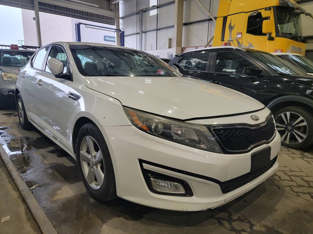 2014 KIA OPTIMA — 167561 Miles — Lot 877634 — Souq - Marhaba Auctions Used Cars - Image 4