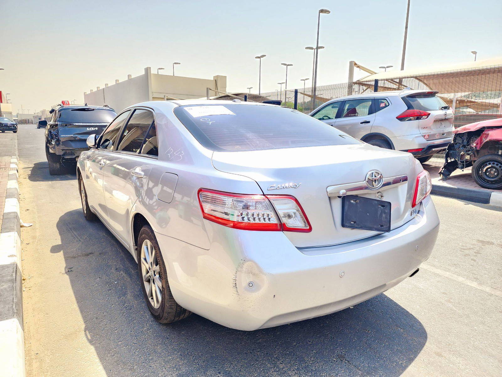2011 TOYOTA CAMRY — 286406 KM — Lot 054558 — Souq - Marhaba Auctions Used Cars - Image 5