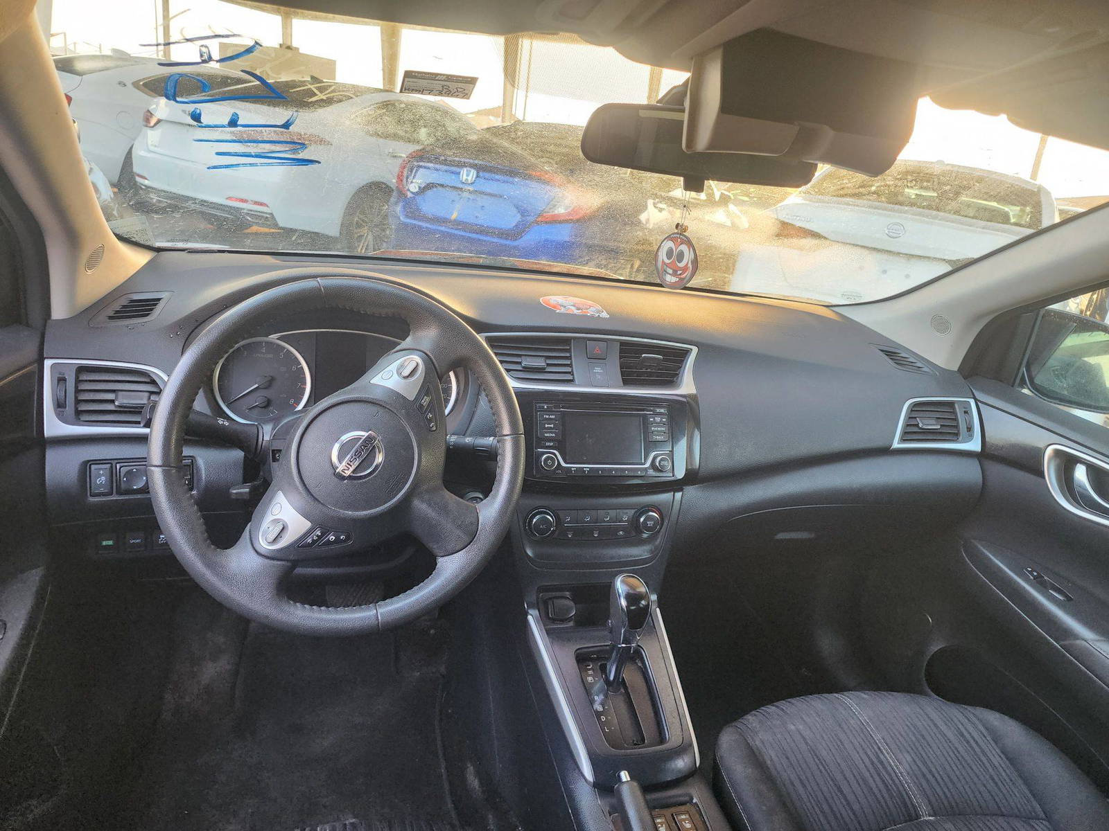 2017 NISSAN SENTRA — 173947 KM — Lot 348115 — Souq - Marhaba Auctions Used Cars - Image 7