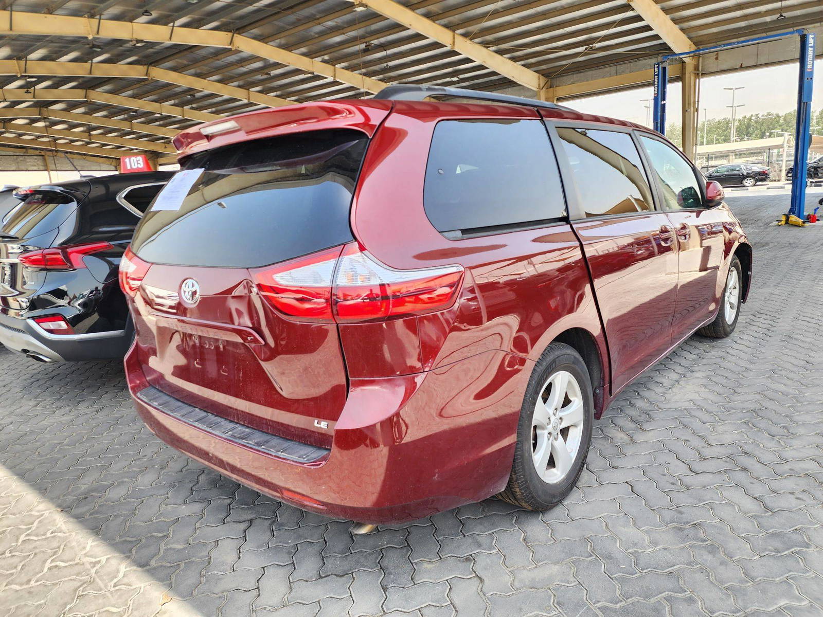 2016 TOYOTA SIENNA — 188719 Miles — Lot 81729284 — Souq - Marhaba Auctions Used Cars - Image 3
