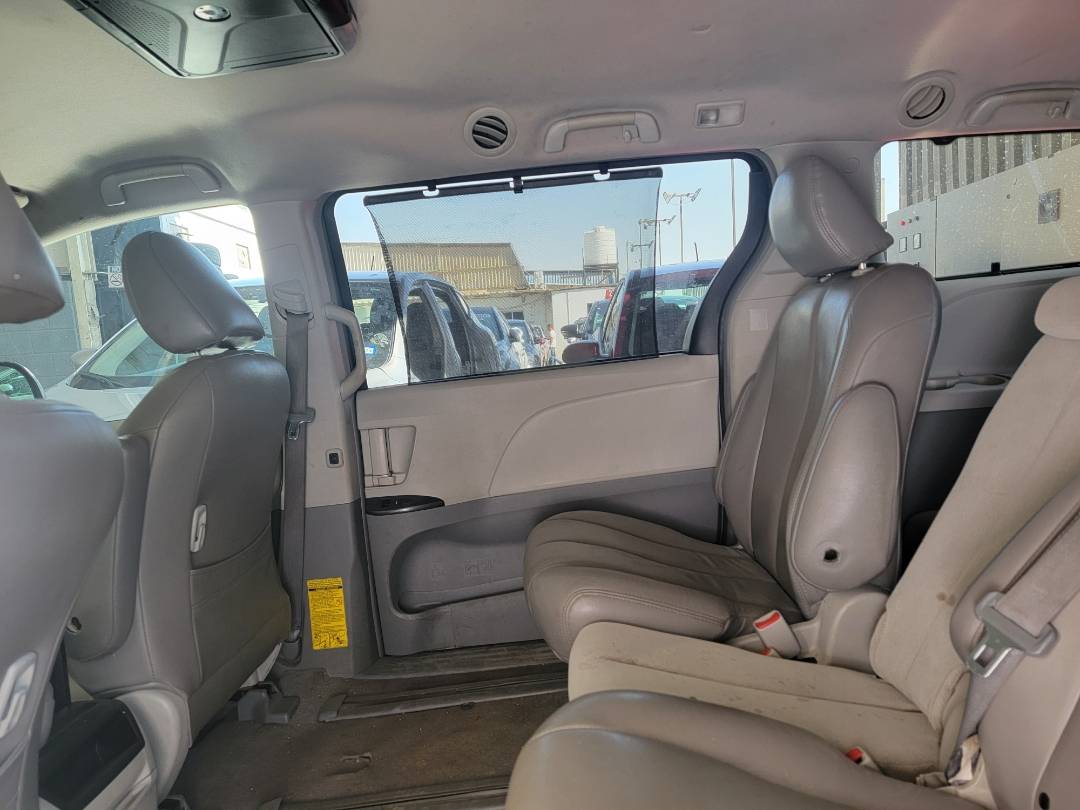 2011 TOYOTA SIENNA — 252000 Miles — Lot 018152 — Main - Marhaba Auctions Used Cars - Image 7