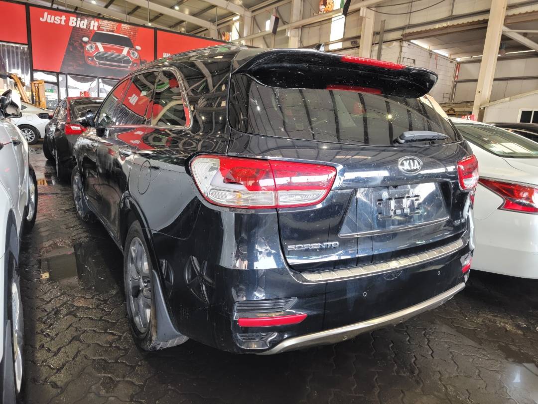 2016 KIA SORENTO — 113084 Miles — Lot 898901 — Main - Marhaba Auctions Used Cars - Image 3