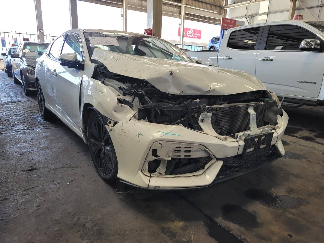 2017 HONDA CIVIC — 173939 Miles — Lot HU215587 — Main - Marhaba Auctions Used Cars - Image 4