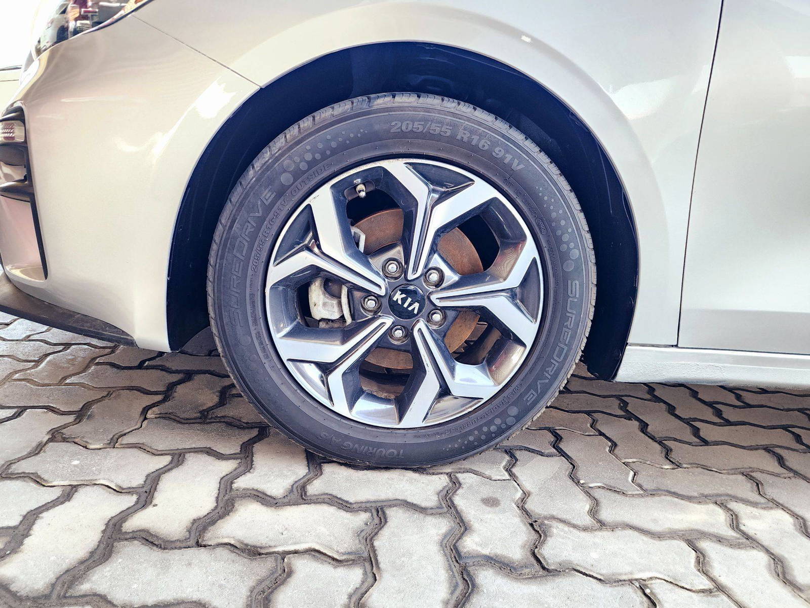 2019 KIA FORTE — 119283 Miles — Lot D5KE044826 — Souq - Marhaba Auctions Used Cars - Image 10