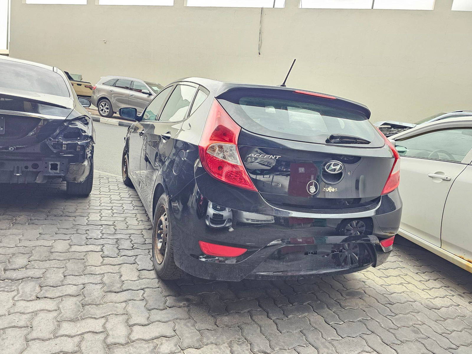 HYUNDAI ACCENT 2016 - Marhaba Auction Used Cars - Image 3