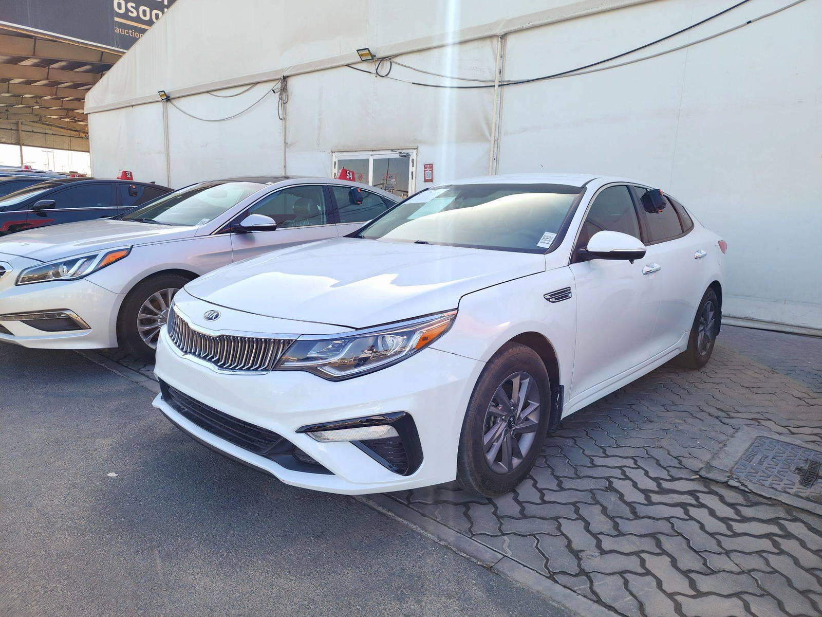 2020 KIA OPTIMA — 90404 Miles — Lot LG401991 — Souq - Marhaba Auctions Used Cars - Image 5