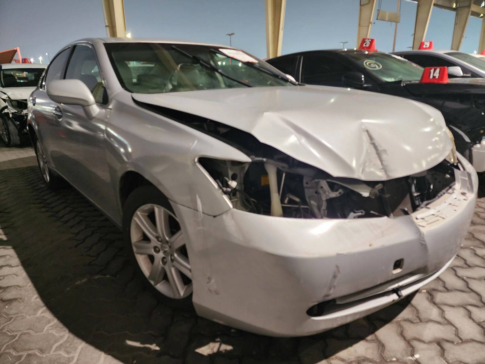 2009 LEXUS ES 350 — 172417 Miles — Lot 36228616 - Marhaba Auctions Used Cars - Image 8