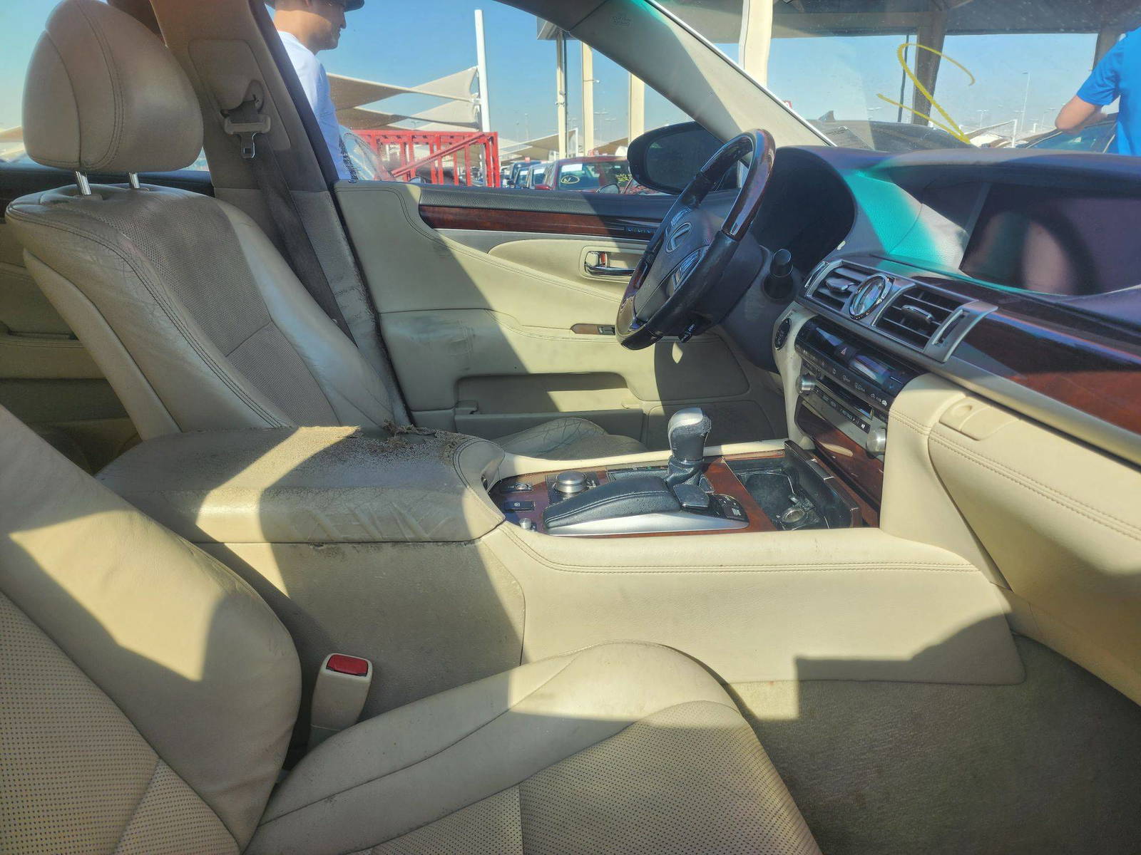 2013 LEXUS LS 460 — 154622 Miles — Lot D5119565 - Marhaba Auctions Used Cars - Image 9