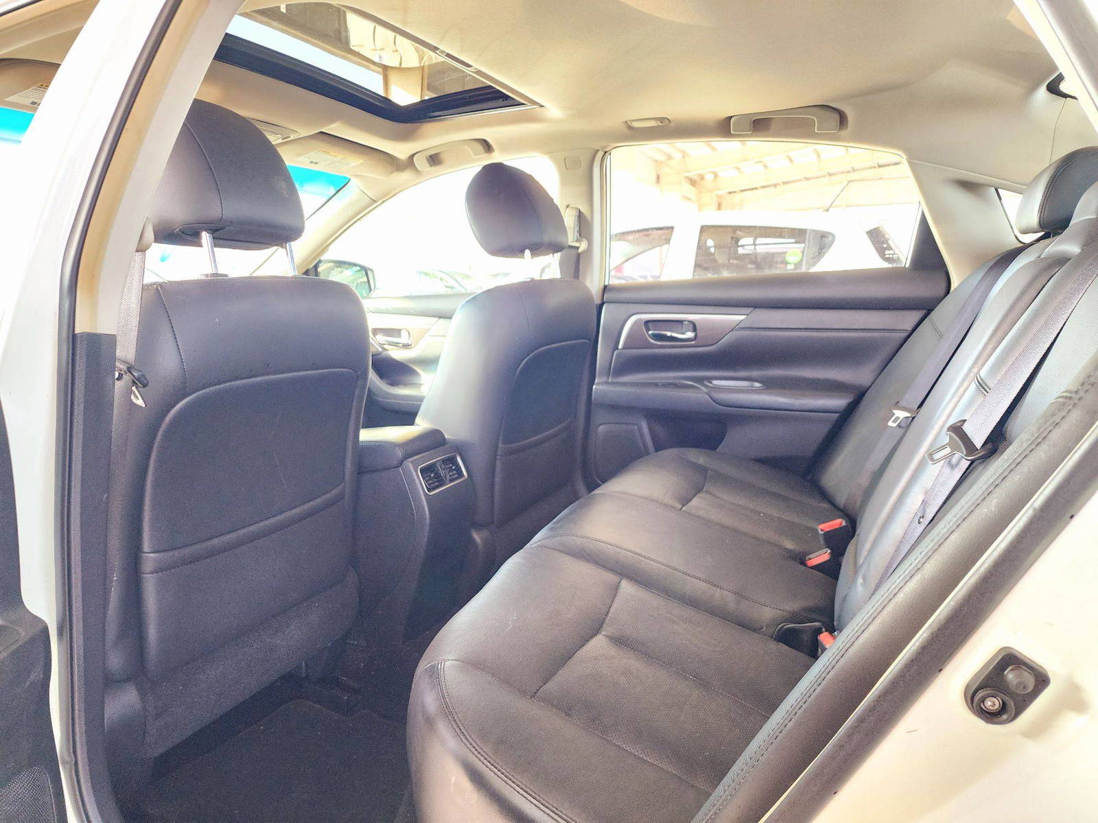 2013 NISSAN ALTIMA — 194637 Miles — Lot 0DN520142 — Souq - Marhaba Auctions Used Cars - Image 6