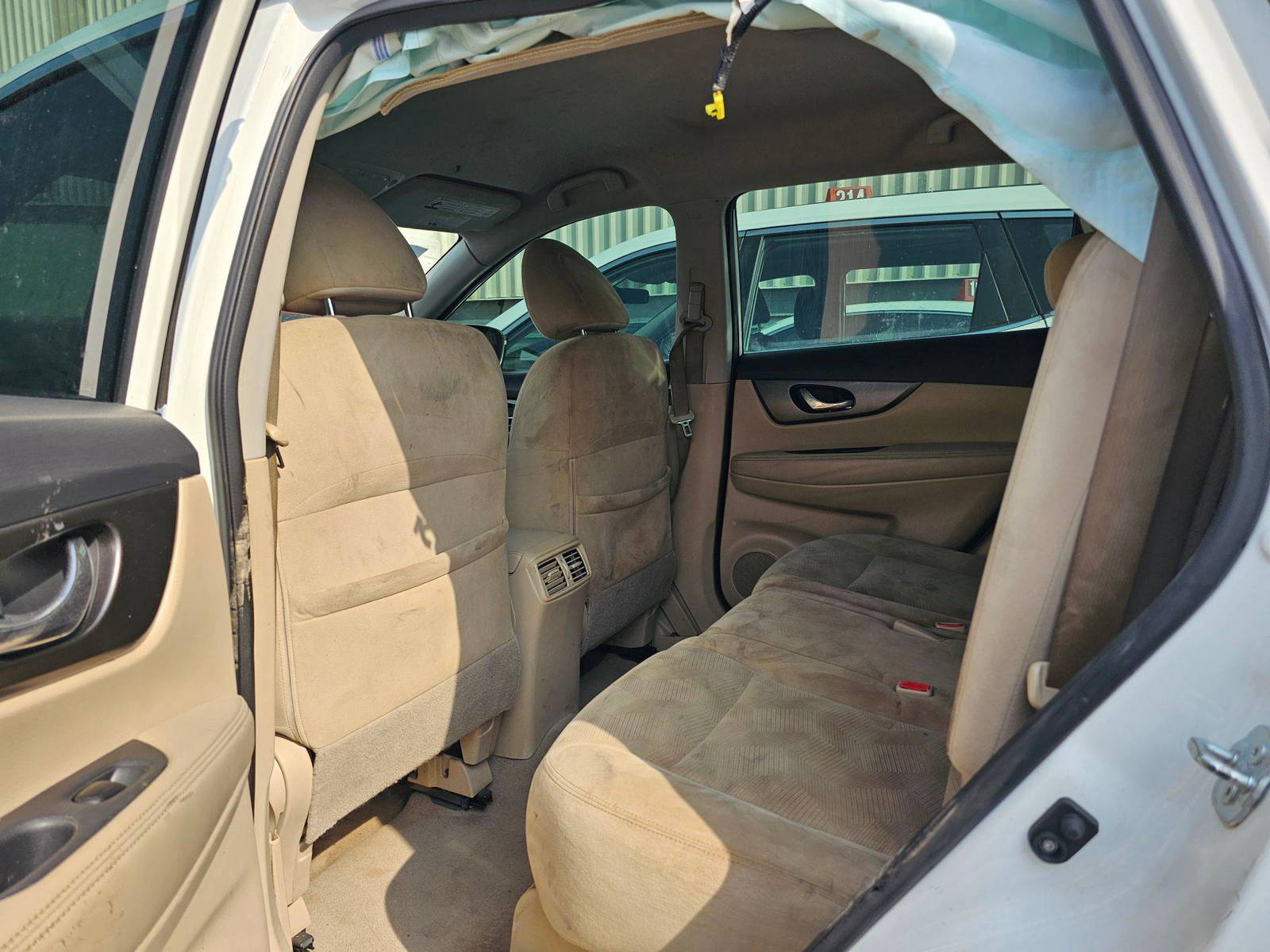 NISSAN ROGUE 2015 - Marhaba Auction Used Cars - Image 6