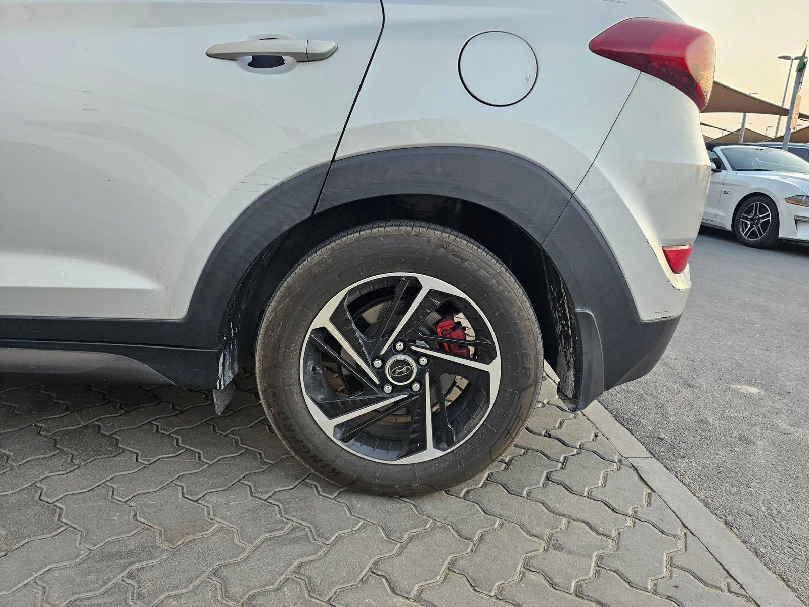 HYUNDAI TUCSON 2016 - Marhaba Auction Used Cars - Image 11