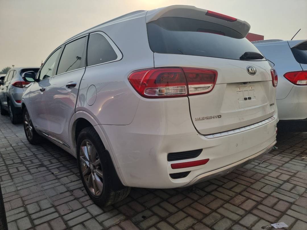 2017 KIA SORENTO — 94615 Miles — Lot G226657 — Ind. 12 - Marhaba Auctions Used Cars - Image 3