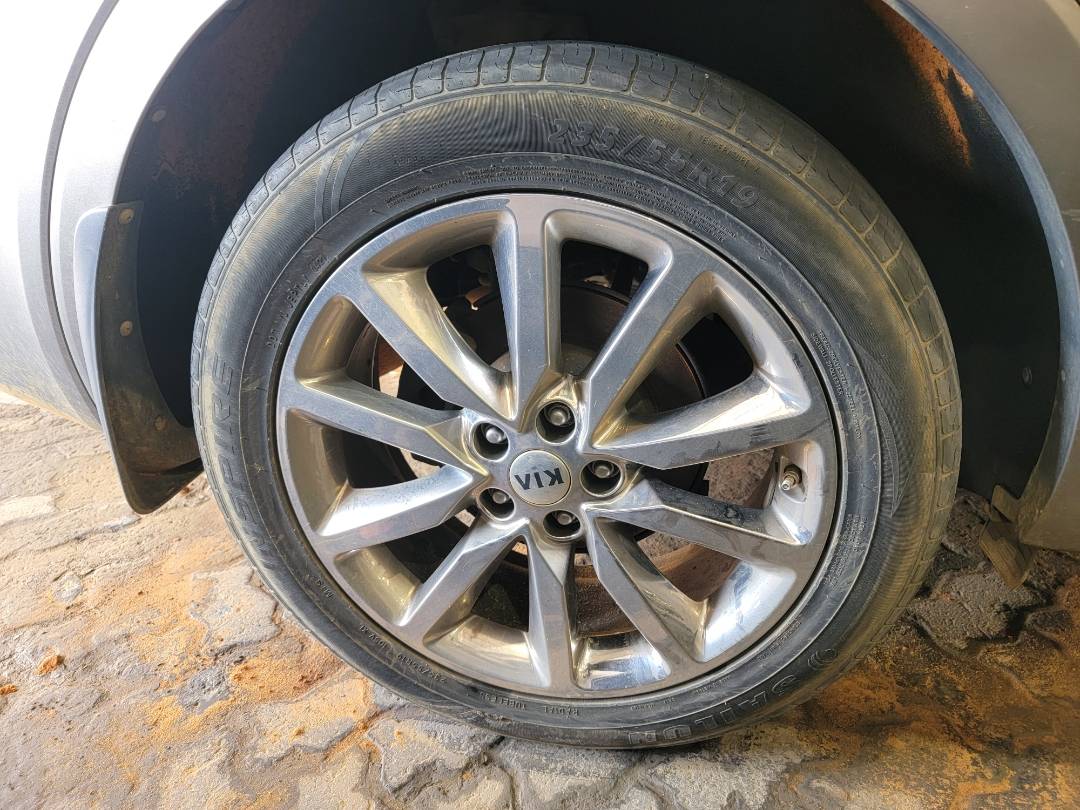 2018 KIA SORENTO — 129242 Miles — Lot 38343954 — Main - Marhaba Auctions Used Cars - Image 4