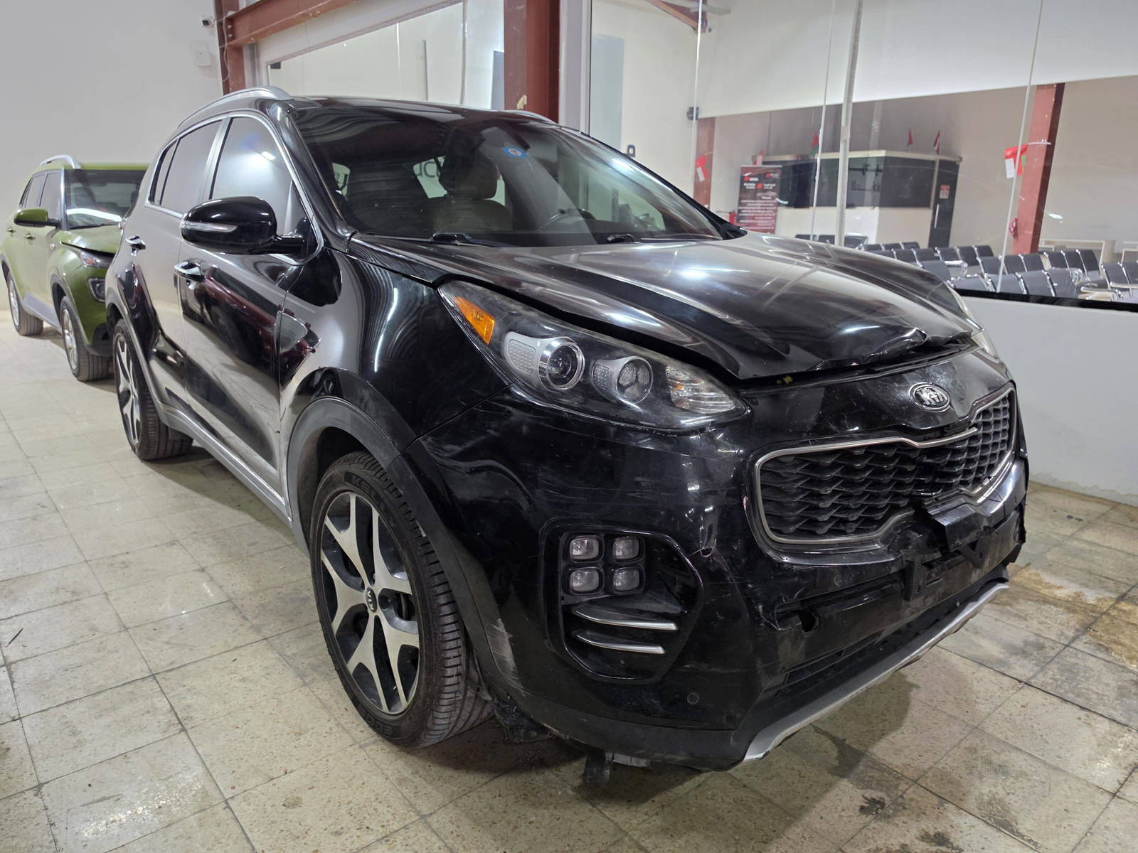 2017 KIA SPORTAGE — 121927 Miles — Lot 77515465 — Oman Yard - Marhaba Auctions Used Cars - Image 3