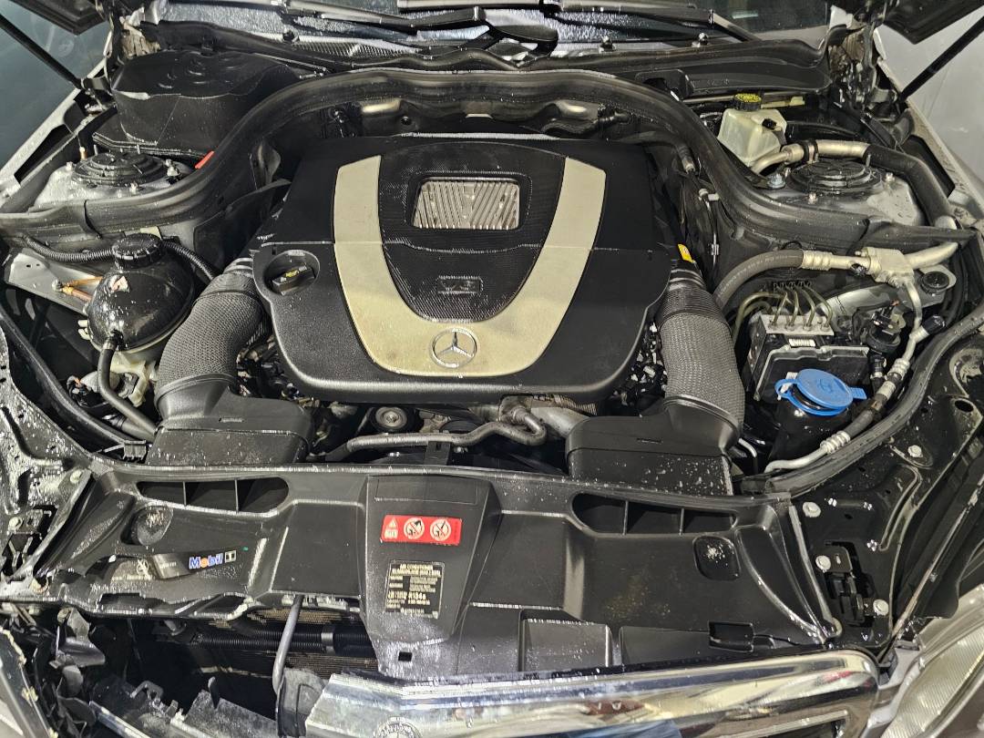 2011 MERCEDES BENZ E 350 — 172903 Miles — Lot 43134426 — Main - Marhaba Auctions Used Cars - Image 12