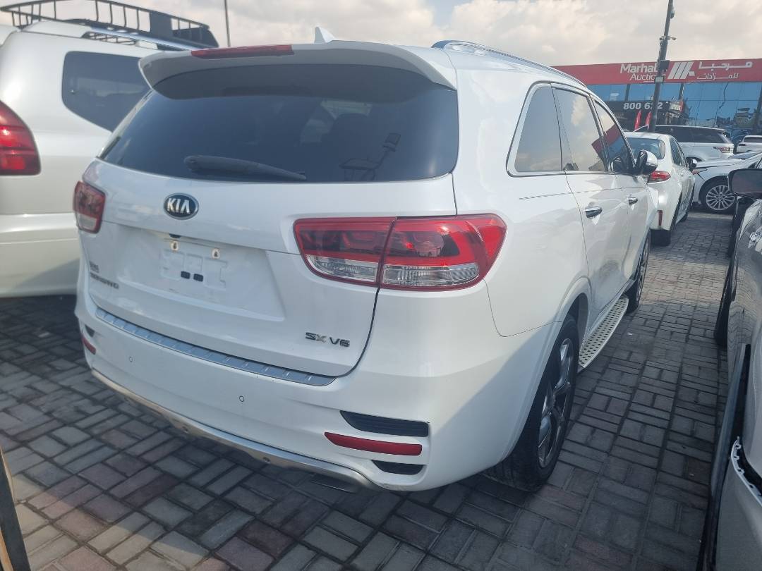 2017 KIA SORENTO — 213883 Miles — Lot G317021 — Ind. 12 - Marhaba Auctions Used Cars - Image 4