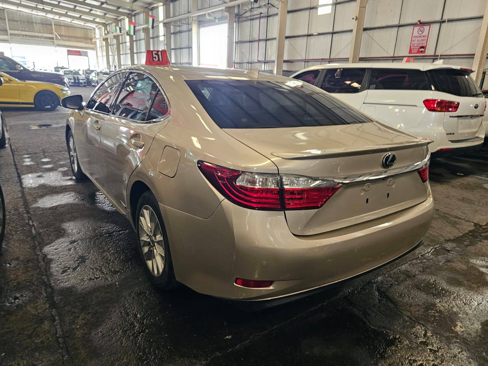 LEXUS ES 300H 2015 - Marhaba Auction Used Cars - Image 3