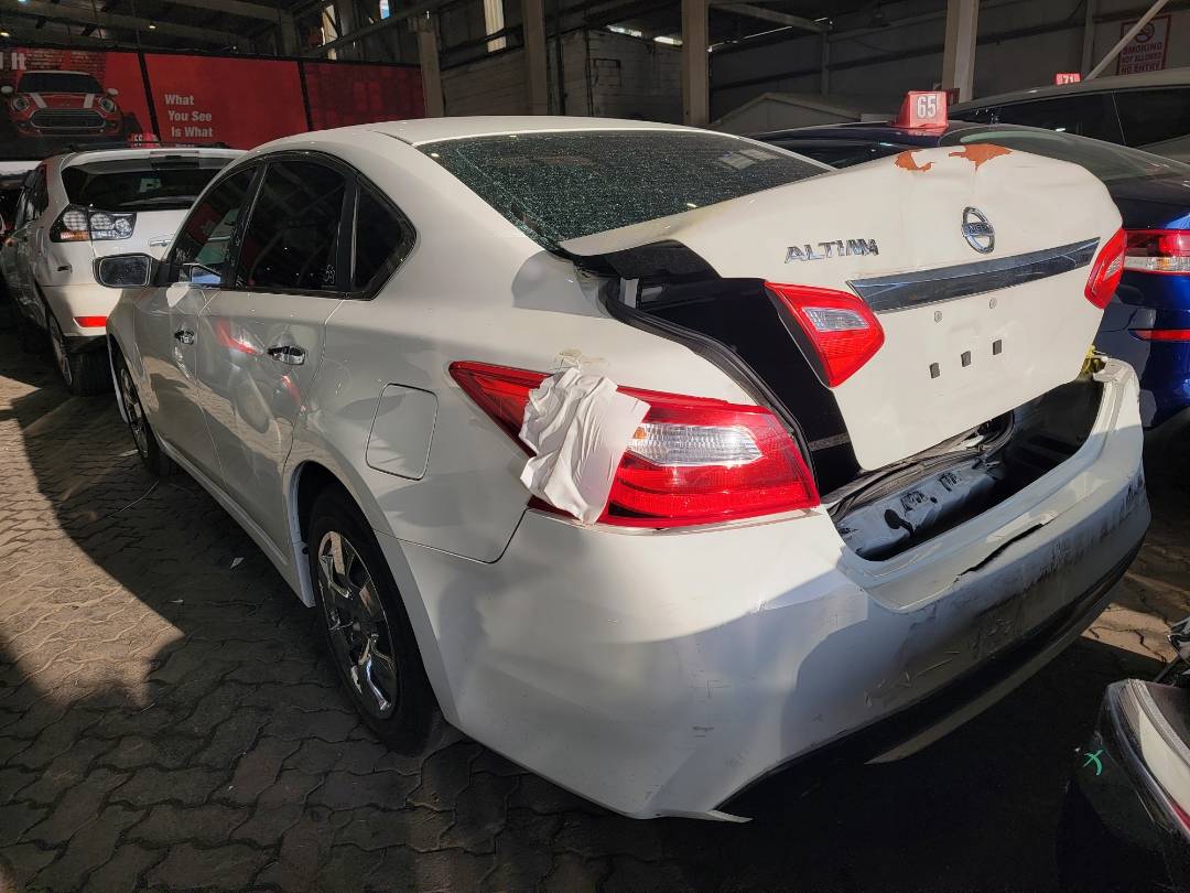 2016 NISSAN ALTIMA — 105977 Miles — Lot 228861 — Main - Marhaba Auctions Used Cars - Image 3