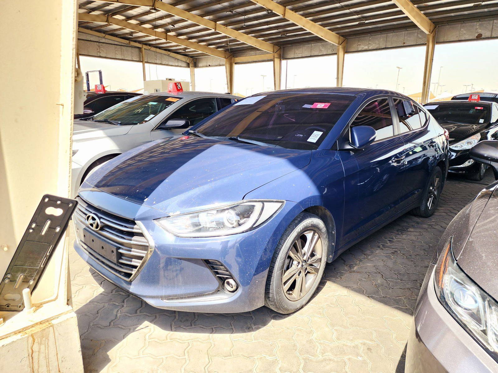 2016 HYUNDAI AVANTE — 160301 KM — Lot 017172 — Souq - Marhaba Auctions Used Cars - Image 5