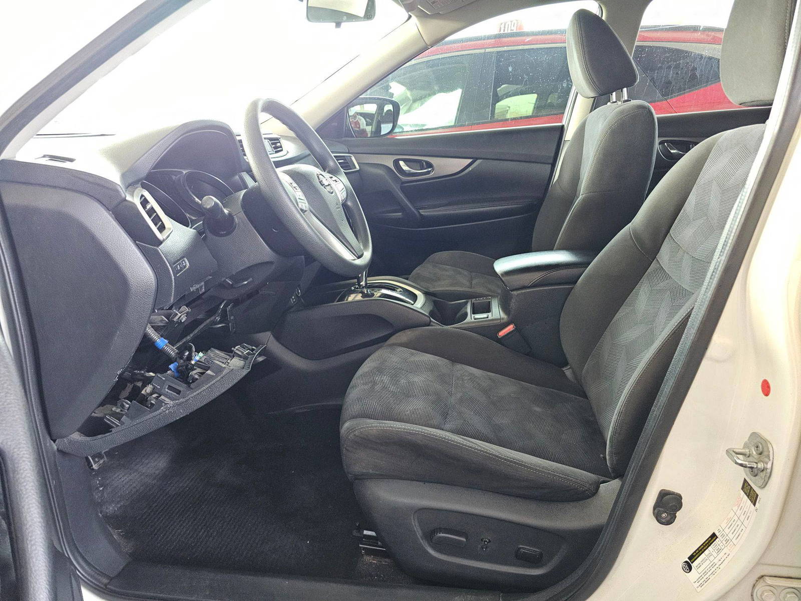 2015 NISSAN ROGUE — 194749 Miles — Lot 64673155 — Main - Marhaba Auctions Used Cars - Image 9