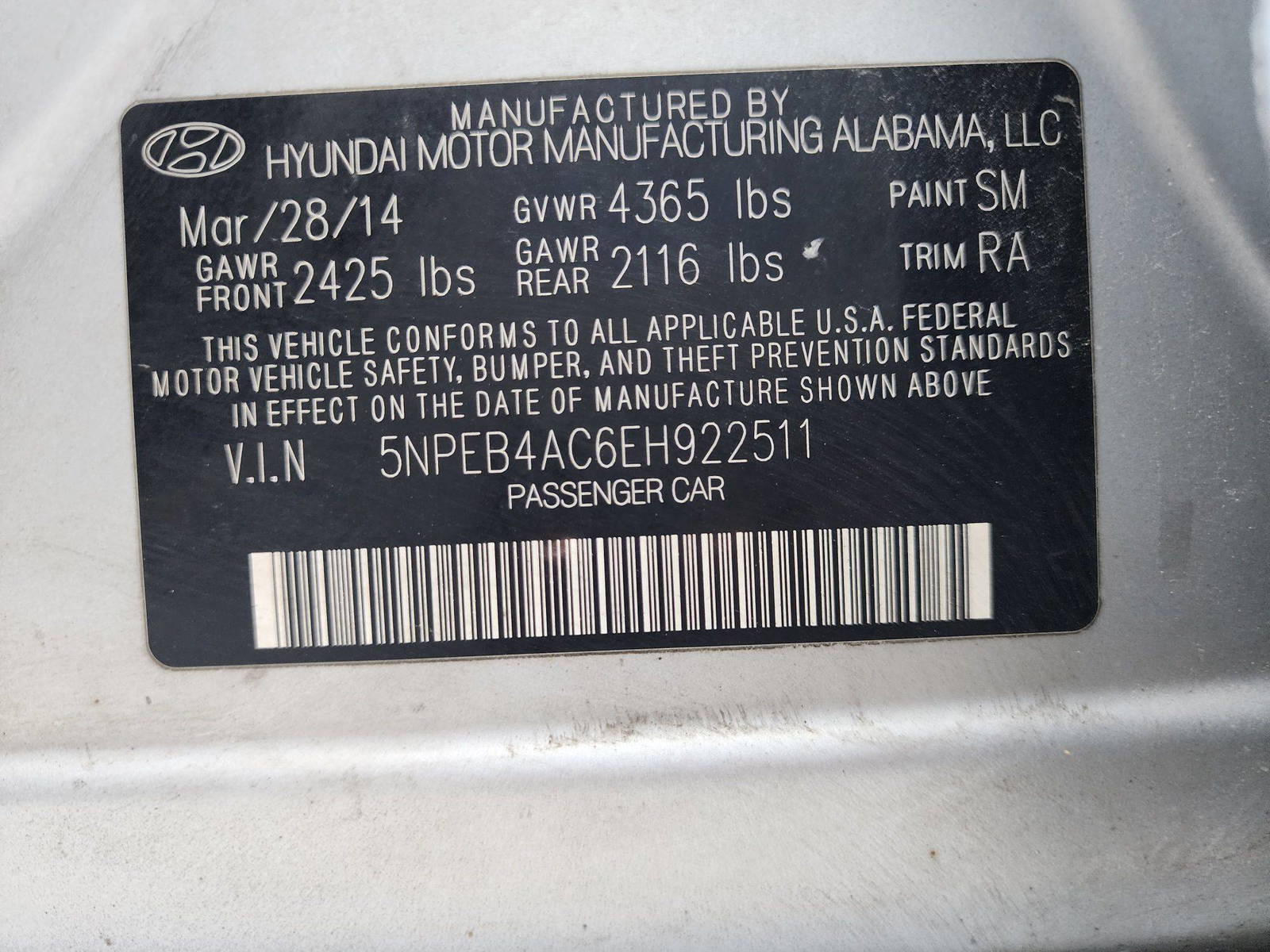2014 HYUNDAI SONATA — 226663 Miles — Lot 22511 — Al Quoz - Marhaba Auctions Used Cars - Image 9
