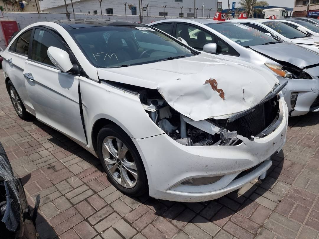 2012 HYUNDAI SONATA — 144609 Miles — Lot 125487 — Ind. 12 - Marhaba Auctions Used Cars - Image 4