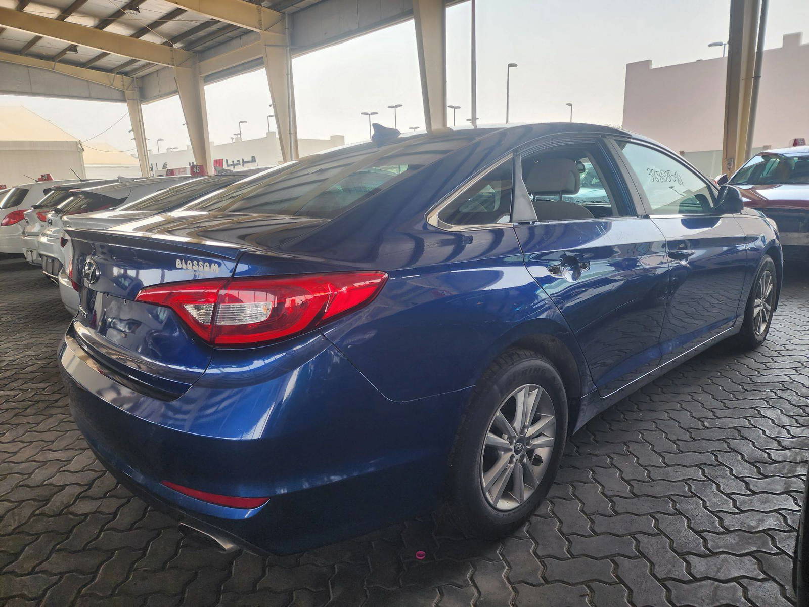 2017 HYUNDAI SONATA — 135423 Miles — Lot 38803581 — Souq - Marhaba Auctions Used Cars - Image 3