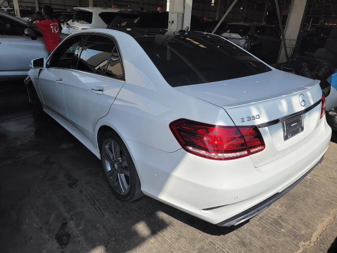 2015 MERCEDES BENZ E 350 — 153884 Miles — Lot 47493945 — Main - Marhaba Auctions Used Cars - Image 3