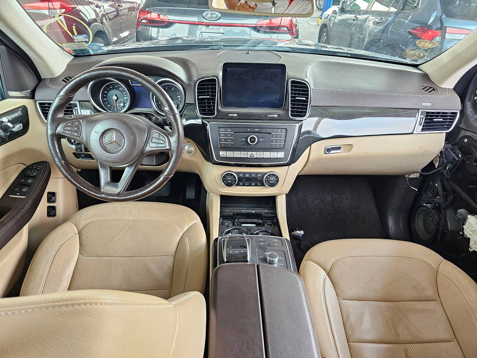 2017 MERCEDES BENZ GLS 450 — 175108 Miles — Lot E2HA825367 — Main - Marhaba Auctions Used Cars - Image 5