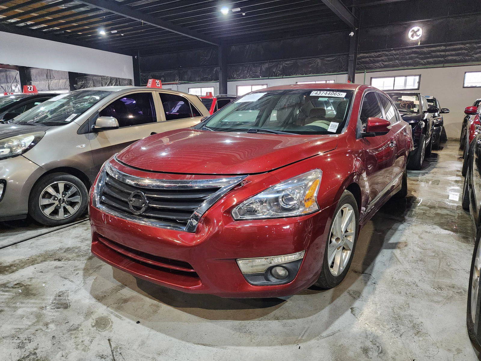2015 NISSAN ALTIMA — 195731 Miles — Lot 43744065 — Main - Marhaba Auctions Used Cars - Image 4