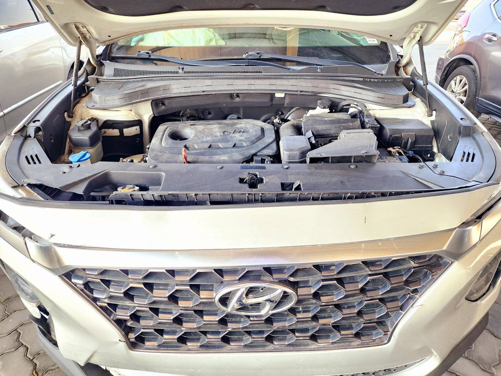 2019 HYUNDAI SANTA FE — 90965 Miles — Lot 68665324 — Souq - Marhaba Auctions Used Cars - Image 11