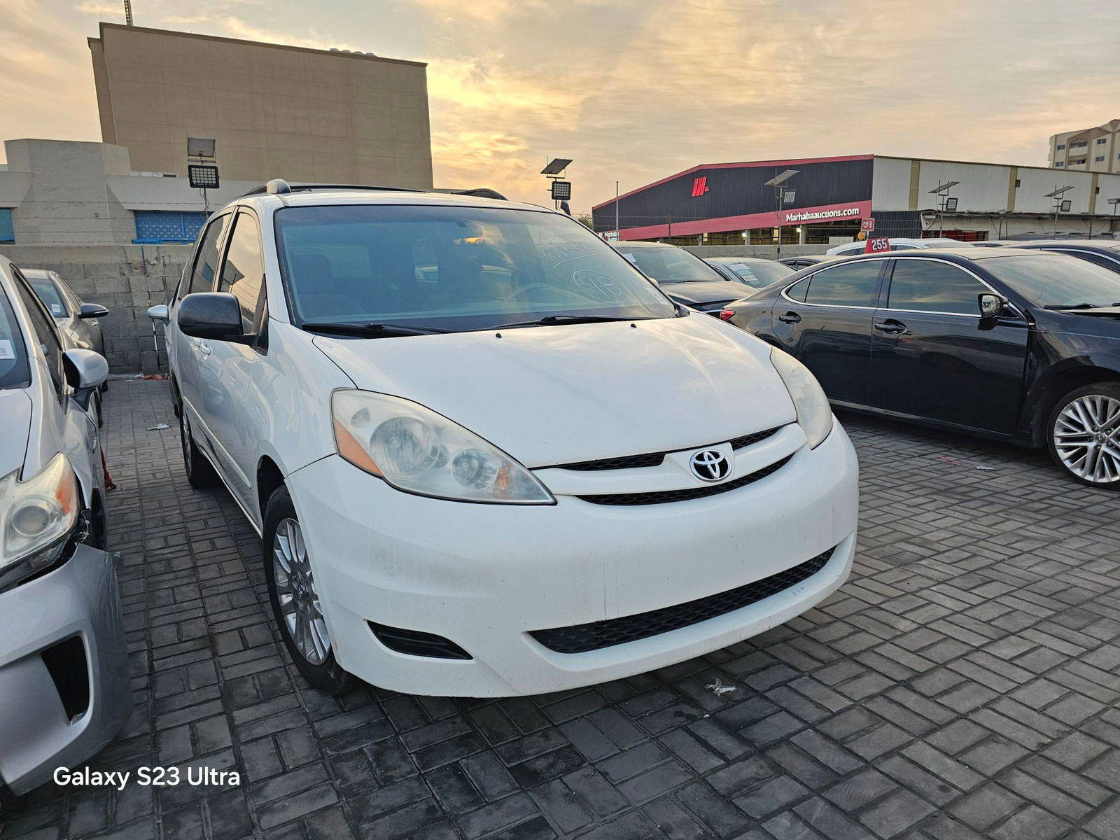 2008 TOYOTA SIENNA — 145748 Miles — Lot 43326797 — Main - Marhaba Auctions Used Cars - Image 4