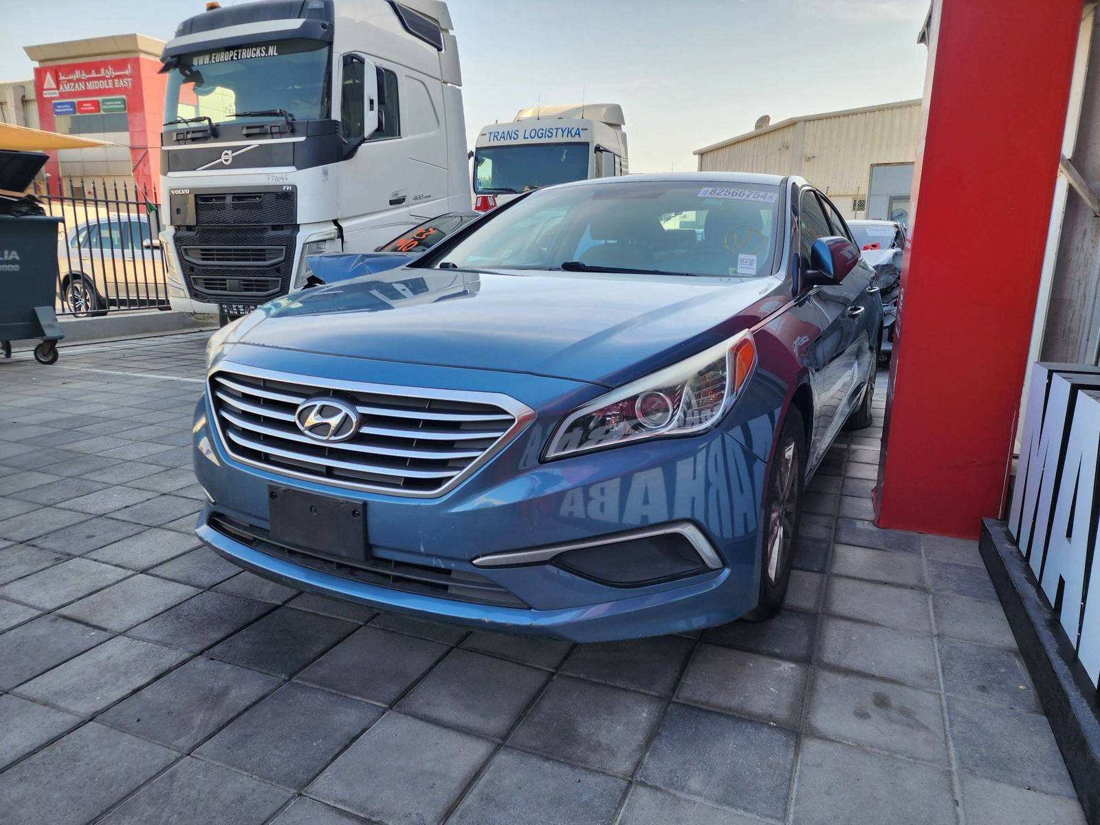 2017 HYUNDAI SONATA — 149546 Miles — Lot 82566754 — Al Quoz - Marhaba Auctions Used Cars - Image 4