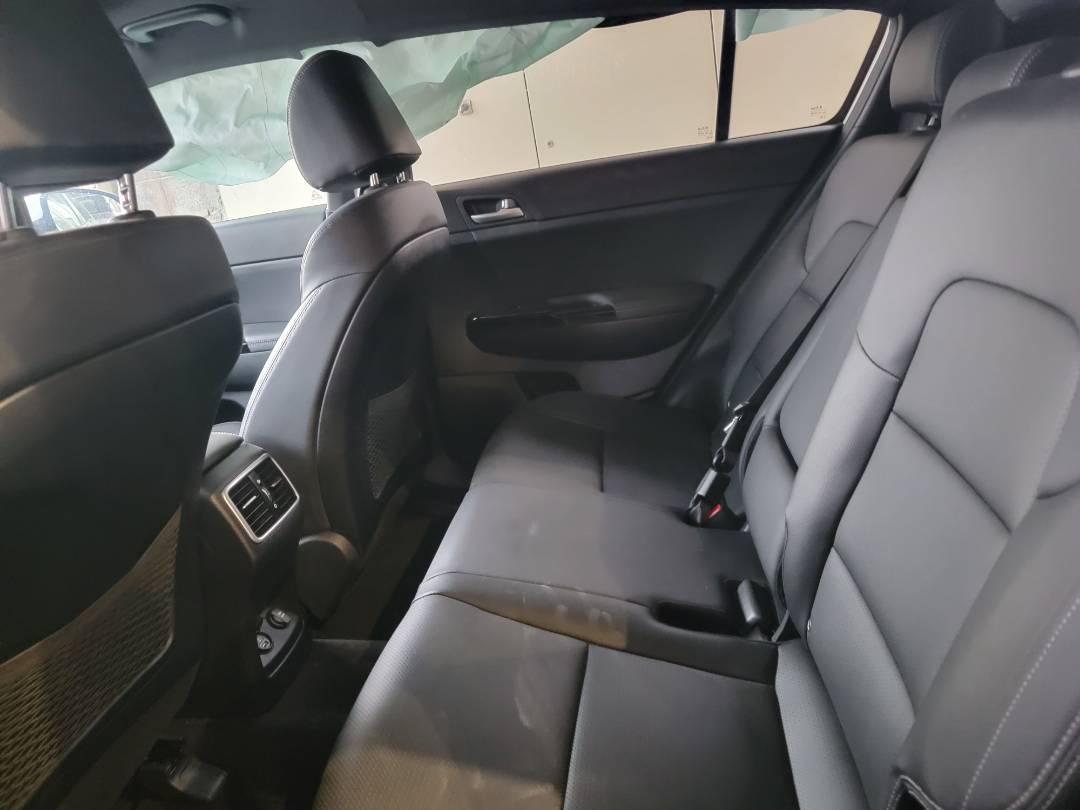 2020 KIA SPORTAGE — 38105 Miles — Lot C6L7750781 — Main - Marhaba Auctions Used Cars - Image 6